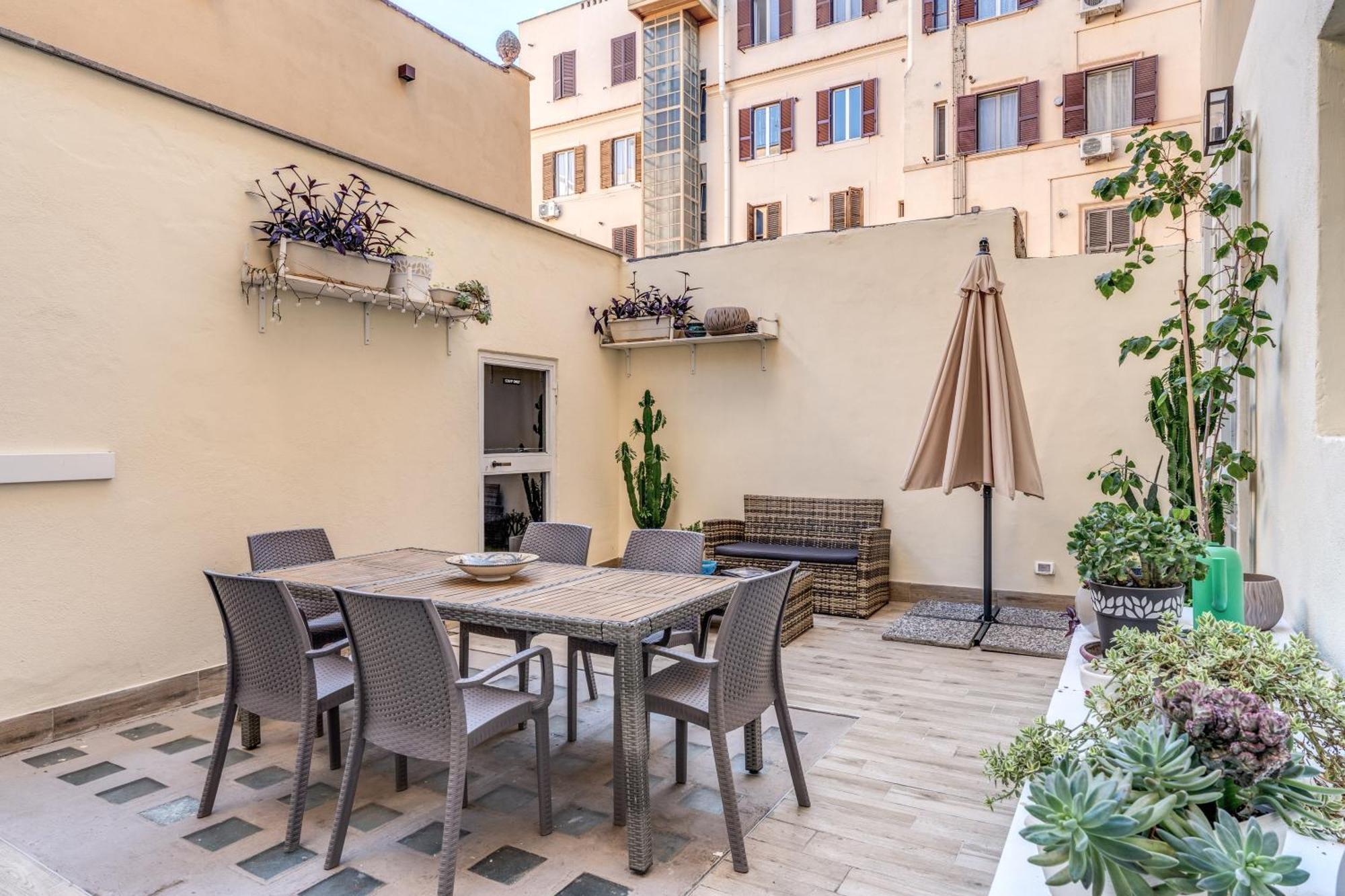 Nala Luxury Apartment With Terrace Rzym Zewnętrze zdjęcie